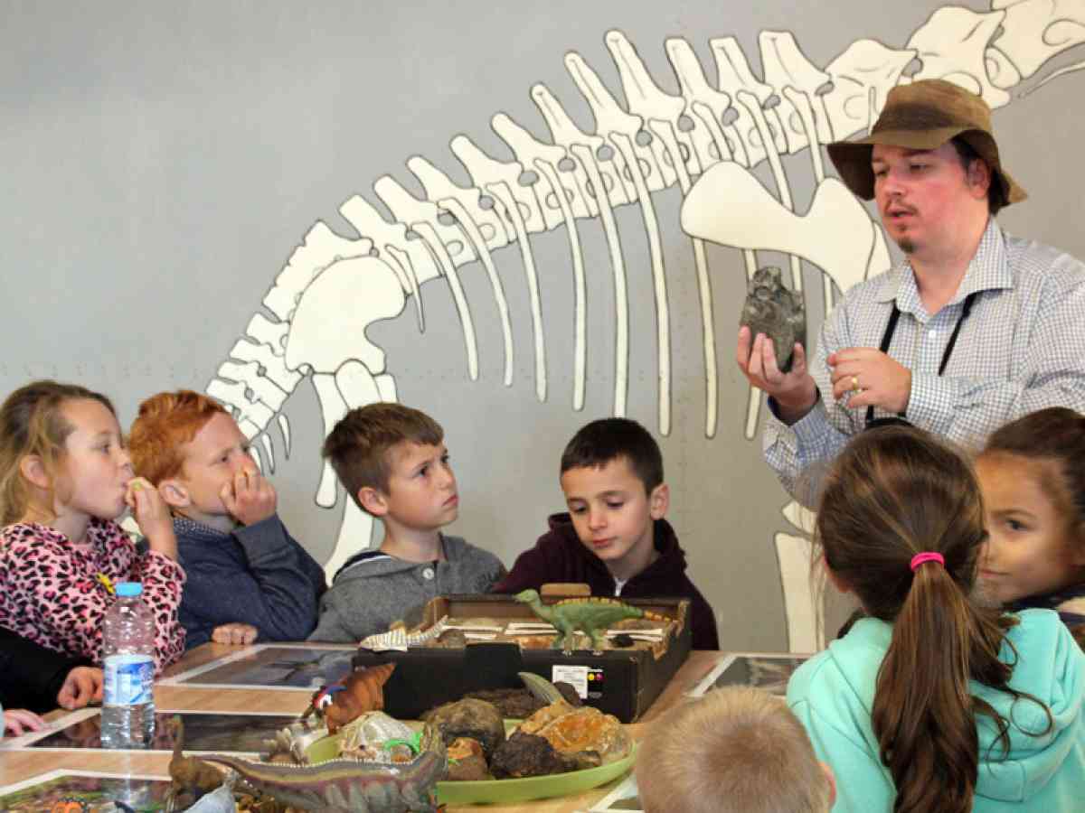 Dinosaur Expeditions picture gallery